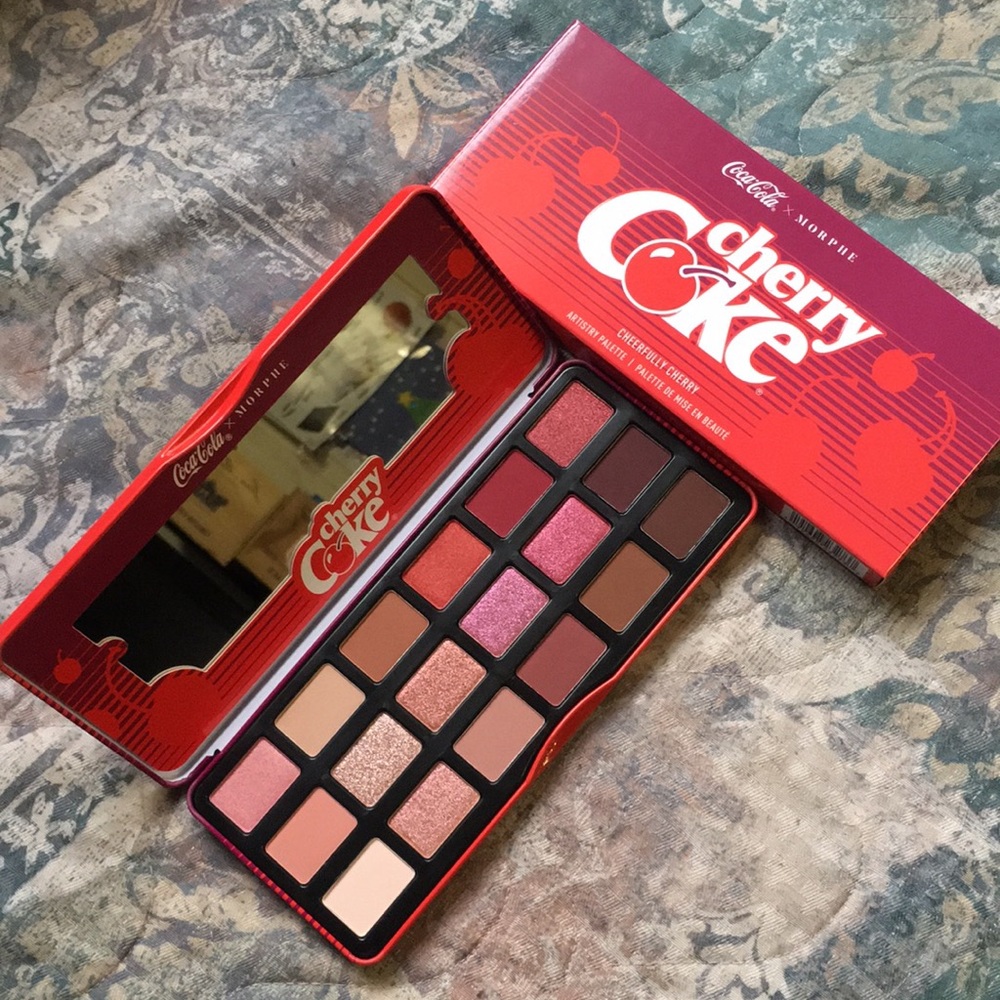 Coke Cherry 🍒 palette NWT